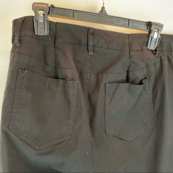 Torrid very black pants - Picture 4 of 5